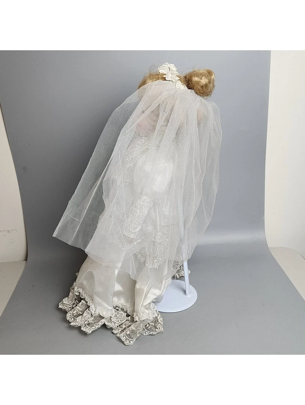 Chatelaine Porcelain Bride Doll Blonde Curly Hair Lace Wedding Dress w/Stand